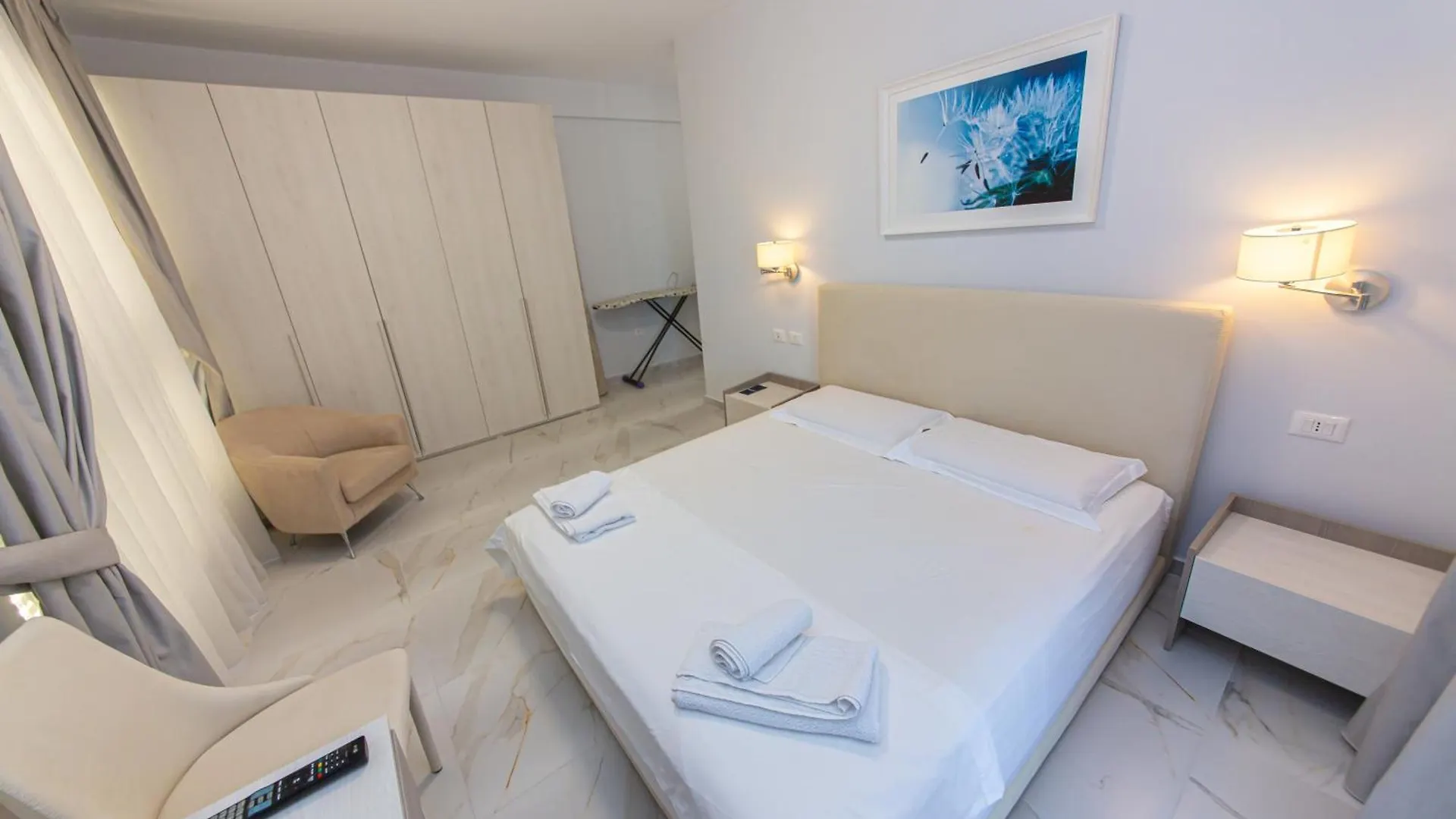 Luxury Villa 1 Vlorë 0*,